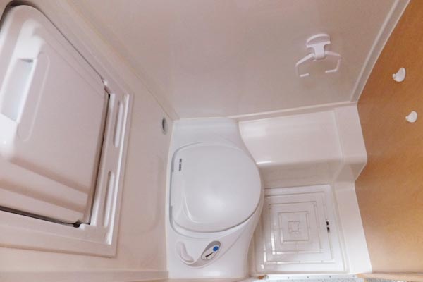 Top Rv Toilet Reviews to Pick The Best One